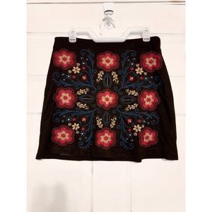 Miami- Francesca’s Black Embroidered Fully Lined Mini Skirt